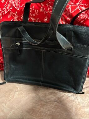 Tignanello Black Leather Interior with White Stitching